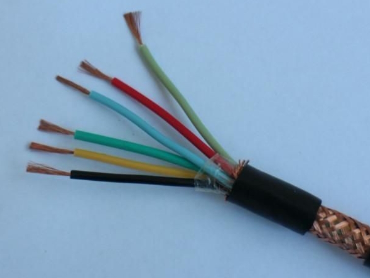 控制電纜投入運行后引起電氣干擾的主要原因有哪些.jpg